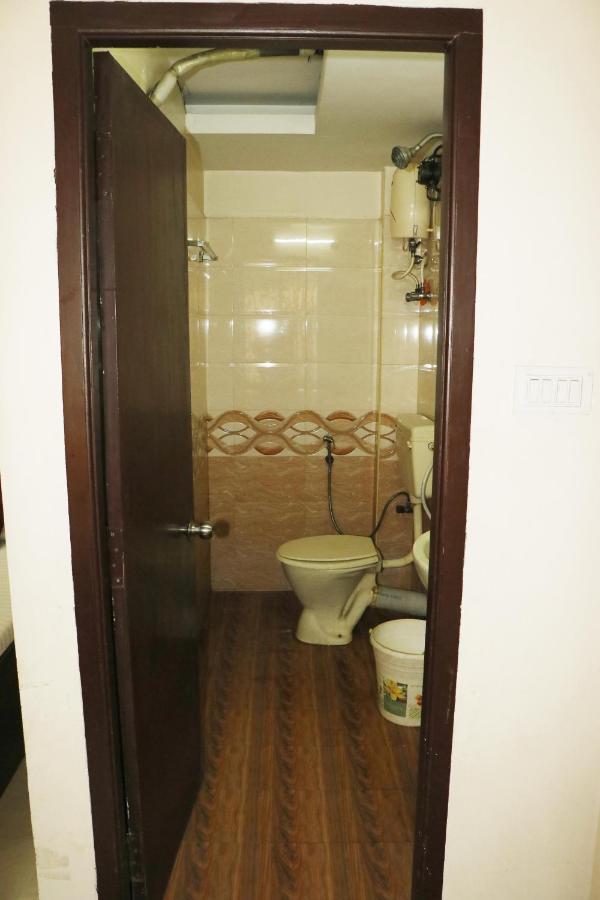S4 Residency Hotel เชนไน ภายนอก รูปภาพ