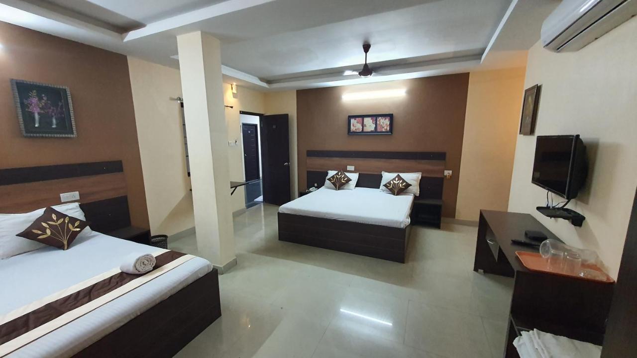S4 Residency Hotel เชนไน ภายนอก รูปภาพ