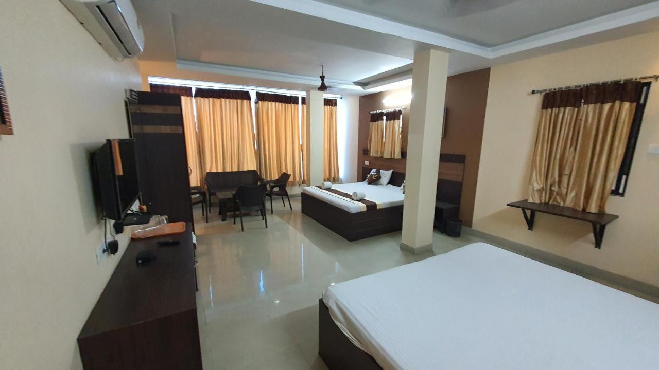 S4 Residency Hotel เชนไน ภายนอก รูปภาพ