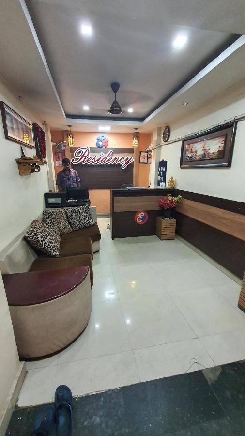 S4 Residency Hotel เชนไน ภายนอก รูปภาพ
