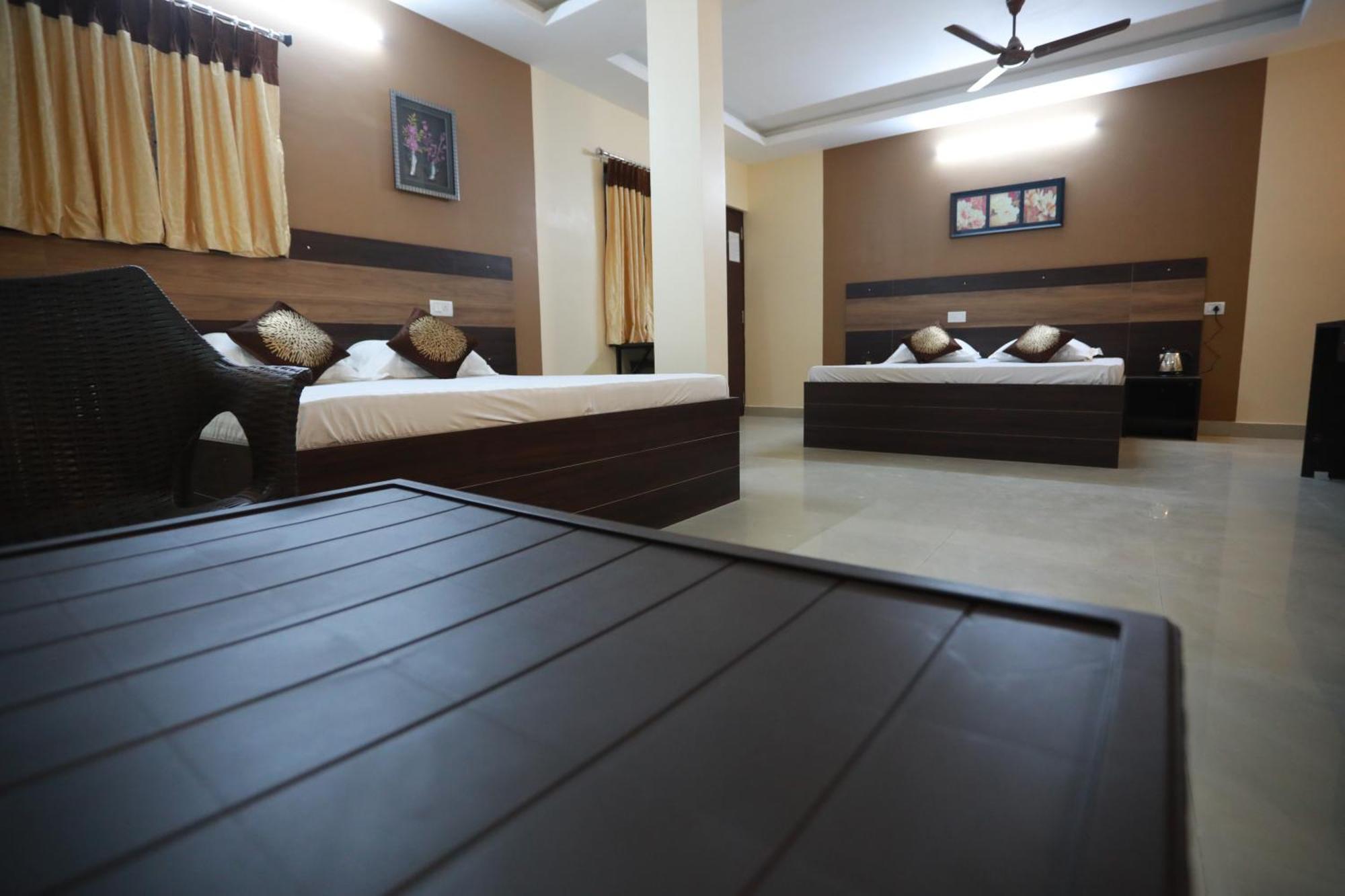 S4 Residency Hotel เชนไน ภายนอก รูปภาพ