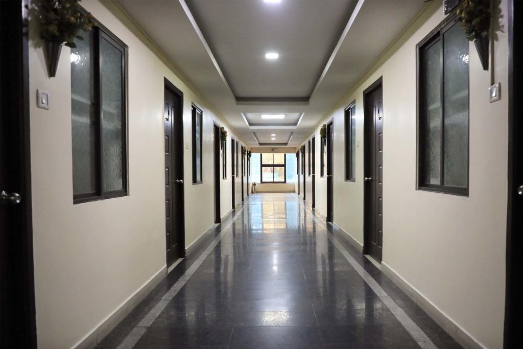 S4 Residency Hotel เชนไน ภายนอก รูปภาพ